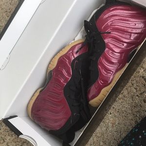 Burgundy foamposite